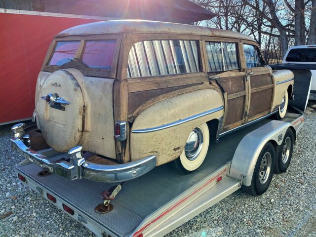 DeSoto Deluxe Wagon 1949 image number 4