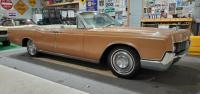 1967 Lincoln Continental