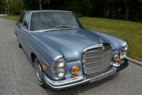 1972 Mercedes-Benz 200-Series