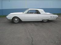 1962 Ford Thunderbird