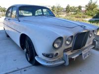 1967 Jaguar 420