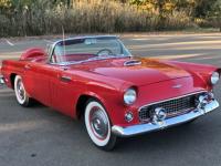 1956 Ford Thunderbird