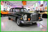 1970 Mercedes-Benz 200-Series