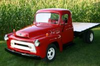 1957 International Harvester S132