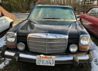 1976 Mercedes-Benz 200-Series