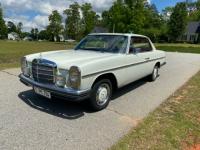 1972 Mercedes-Benz 200-Series