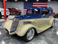 1933 Ford Victoria